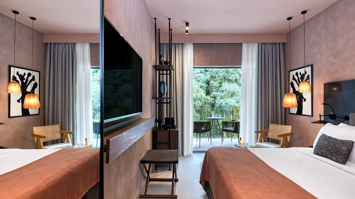 Tropical Sublime Family Suite